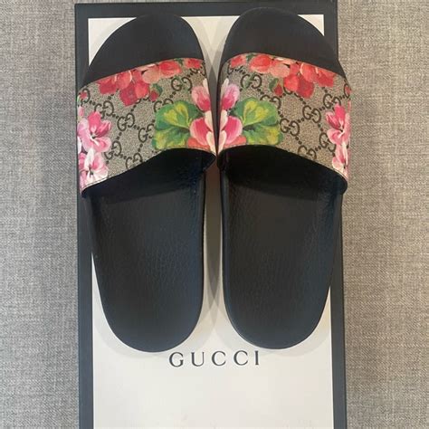 gucci blooms supreme floral slide sandal